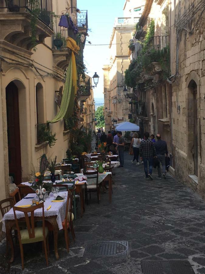 Casa Gargallo 28 * Syracuse